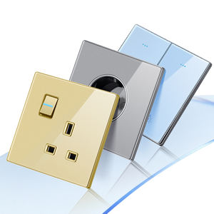 250v 10a 3 Gang 1Way Swiched Socket Prise murale en verre trempé Plaque murale USB C Écran tactile étanche multifonctionnel 4 voies - Product Image 2