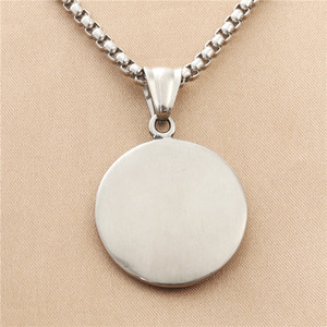 Yunnique – collier avec pendentif couronne en acier inoxydable pour femmes, bijoux géométriques rétro à la mode, 19094 - Product Image 2