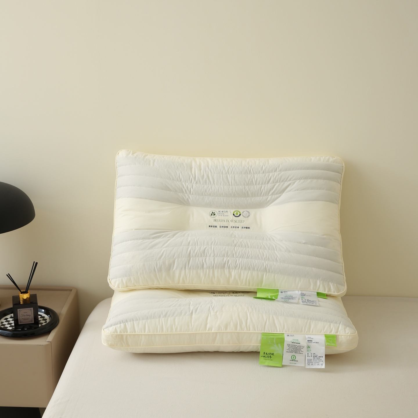 Pine nut shell calming pillow