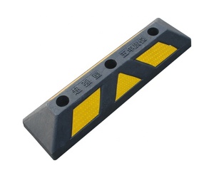 550mm automotriz rueda de coche tapón de goma estacionamiento equipo aparcamiento de rueda de camión - Product Image 1