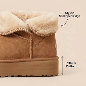 Botas de nieve mini de plataforma listas para enviar para mujer, MOQ bajo de 36 pares, botas de invierno de lujo de gamuza con suela gruesa, suministro de fábrica - Product Image 3