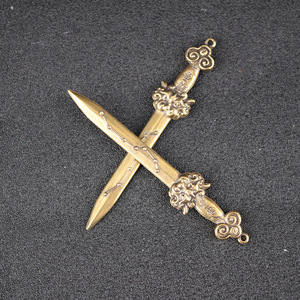 Épée à sept étoiles en laiton, 2 pièces, décoration de bureau Feng Shui, porte-clés, pendentif - Product Image 2