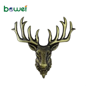 Custom <span class=keywords><strong>tutti</strong></span> <span class=keywords><strong>i</strong></span> tipi goffrato etichetta di vino impermeabile forte colla adesiva lega di artigianato in metallo - Product Image 4