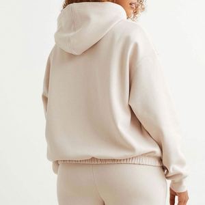 ผู้ผลิตเสื้อผ้าสตรีสตรีทแวร์พิมพ์ลายฤดูหนาวคุณภาพสูงแบบกำหนดเอง เสื้อฮู้ดดี้บุซับในแขนยาวทรงโอเวอร์ไซส์ผ้าฝ้าย 100% สไตล์ลำลอง - Product Image 5