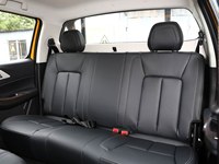 Super Offre 2023 : Pick-up JMC Yuhu 7, Vente Flash, 2.0T MT, Conduite à Gauche, 2WD/4WD, Camionnette à Plateau Long Standard