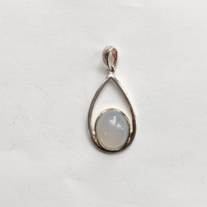 Pendentif simple en argent 925 avec calcédoine bleue - Product Image 1