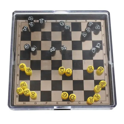 プラスチックチェスゲームセットボードゲームミニ磁気チェス