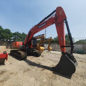 รถขุดตีนตะขาบ Doosan Dx225 มือสอง กำลัง 93 กิโลวัตต์ ความจุบุ้งกี๋ 1.05 ลูกบาศก์เมตร น้ำหนักใช้งาน 21300 กิโลกรัม น้ำหนักเครื่อง 22000 กิโลกรัม มอเตอร์ - Product Image 2