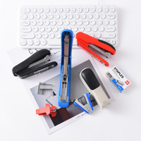 Vente chaude transfrontalière directe du fabricant 8003-3 agrafeuse 4 couleurs en métal papeterie de bureau multifonctionnelle à économie de main-d 'œuvre