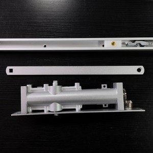 Ferme-porte hydraulique dissimulé CY 080 pour portes coupe-feu en bois, aluminium et acier, installation cachée - Product Image 3