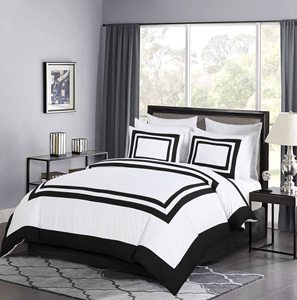 Juego de Ropa de Cama QSY Collection <span class=keywords><strong>Wyatt</strong></span> de 7 Piezas, Estilo Hotel, King Size, Edredón y Sábanas Cuadradas en Blanco y Negro, Diseño Navideño - Product Image 1
