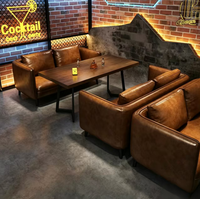 Ensemble de table et canapé en cuir vieilli industriel, canapé 3 places en PU couleur cognac, pieds en métal noir pour bar, pub, restaurant, salon