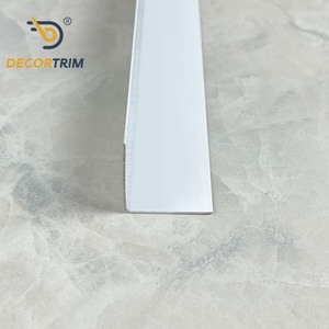 <span class=keywords><strong>Protection</strong></span> d'<span class=keywords><strong>angle</strong></span> en <span class=keywords><strong>métal</strong></span> de haute qualité DECORTRIM pour la <span class=keywords><strong>protection</strong></span> des angles des systèmes en aluminium dans le domaine de la construction - Product Image 5