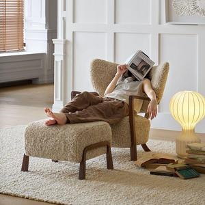 Fauteuil lounge Woolf en bois massif, couleur marron thé au lait, style vintage, fauteuil simple - Product Image 4