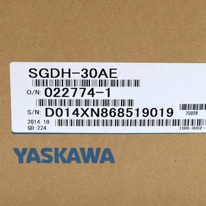 Unidad de Control de Movimiento con Amplificador de CA SGDH-30AE Original en Stock, Envío Gratis - Product Image 1