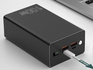 뜨거운 판매 휴대용 고출력 20000 | 30000 | 40000mAh PD100W + QC22.5W 빠른 충전 금속 쉘 4 출력 포트 전원 은행 - Product Image 3