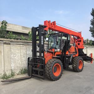 رافعة شوكية للطرق الوعرة من الصين بحمولة 3 طن و<span class=keywords><strong>5</strong></span> طن و8 طن وبدفع رباعي مع ذراع إضافي - آلة متكاملة للرافعة الشوكية والرافعة - Product Image 1