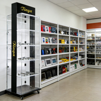 Tinya Floor Custom Wheels Accessoires Display Stand Hardware Installatie Metalen Gereedschapskist Oplaadkabels Presentatie Rek Retail
