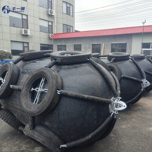 フローレッセンス・ヨコハマスタイル・フェンダー 3m×2m 中古航空機タイヤ ブラック 長寿命 2年保証（STS向け） - Product Image 2