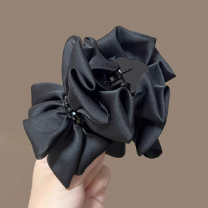 Nouvelle Pince à Cheveux Nœud Papillon Noir Élégante 2026 – Style Luxe Léger pour Femme – Accessoire de Mode Quotidien - Product Image 5