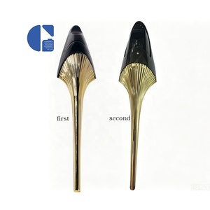 Venta al por mayor <span class=keywords><strong>de</strong></span> accesorios para botellas <span class=keywords><strong>de</strong></span> vidrio con forma <span class=keywords><strong>de</strong></span> tacón alto tapa superior <span class=keywords><strong>de</strong></span> <span class=keywords><strong>perfume</strong></span> tapas <span class=keywords><strong>de</strong></span> botellas - Product Image 1