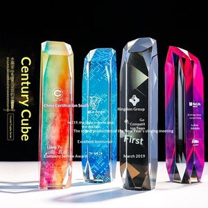 Trofeo <span class=keywords><strong>Cubo</strong></span> <span class=keywords><strong>de</strong></span> <span class=keywords><strong>Rubik</strong></span> <span class=keywords><strong>de</strong></span> Cristal con Grabado <span class=keywords><strong>de</strong></span> Diamante Personalizado con Impresión UV 2026, Premio Creativo para Reuniones Anuales, Recuerdo para Regalos <span class=keywords><strong>de</strong></span> Bienvenida - Product Image 3