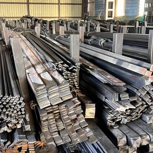 16*6000 מ "מ q195/q235/q215/Q235/Q345/20cr/40cr/20 קרמו פלדה פחמן ברזל שטוח ברזל במפעל סין - Product Image 2