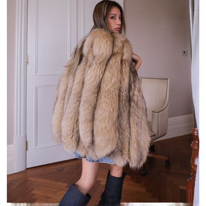 Cappotto Lungo in Pelliccia di Volpe Naturale <span class=keywords><strong>Beige</strong></span> con Collo Alto per Donne Russe - Product Image 4