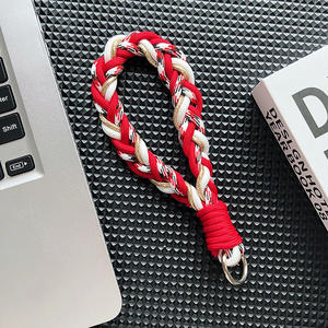 حبل هاتف يدوي الصنع من الماكرامي بوهو مع سلسلة مفاتيح - هدية عيد الميلاد للأم، إكسسوار بوليستر بأسلوب بوهيمي - Product Image 5