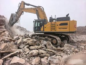 Excavatrice sur chenilles d'occasion XE750GK de 75 tonnes avec godet de 4,5 m³, faible nombre d'heures de fonctionnement, 343 kW, pour travaux miniers et terrassement - Product Image 3