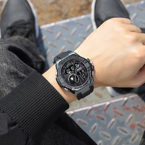 Reloj Digital de Doble Hora SMAEL 8068 para Hombre, Relojes Deportivos de Moda, Cronógrafo Resistente al Agua, Reloj de Pulsera Electrónico con Fecha Automática y Alarma - Product Image 3