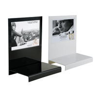 Offre Spéciale unité de glorification de produit de maquillage cosmétique de comptoir en acrylique personnalisé pour l'affichage de produits en magasin avec porte-affiche