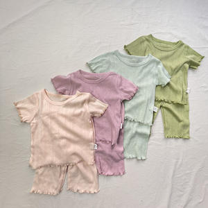 Conjunto de Ropa Informal de Verano <span class=keywords><strong>para</strong></span> Bebés, Niños y Niñas, Estilo Coreano, Color Sólido, Transpirable, con Volantes - Product Image 1