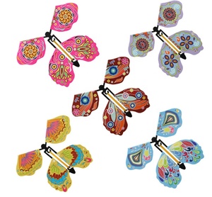 Farfalla Volante, Nuovo Giocattolo Curioso, Segnalibro Regalo, Rosso, con Funzione Scuotibile, per Oggetti di Scena in Carta, 5-7 Anni, Unisex, Disponibilità Immediata dalla Fabbrica - Product Image 5