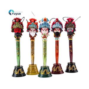 Máscara Facial de Ópera de Pekín |   Bolígrafo con Diseño de Personaje de Ópera China |   Regalo Empresarial de Porcelana Fría de Resina - Product Image 1