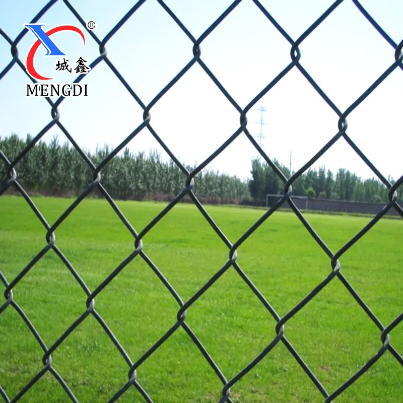 Çin üretimi toptan PVC kaplı siklon tel örgü 8ft zincir bağlantı çit spor için