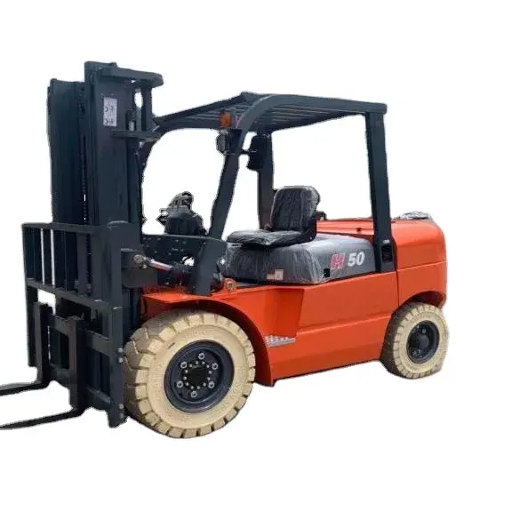 YangFT produttore di CPCD-50 cina 5 Ton pesanti tutti i terreni carrelli elevatori motore sovralimentato movimentazione camion per la vendita
