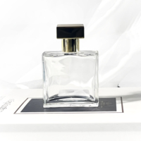 Boîte de parfums miniatures au design unique et nouveau contenant cosmétique bouteille de désodorisant pour voiture bouteille de parfum en spray de 30ml avec boîte