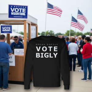 Maglietta a maniche lunghe Speak Softly Vote Bigly - Product Image 3