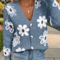 Cardigan en tricot doux bleu à boutons marguerites OEM ODM pour femme