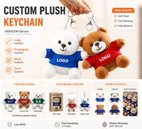 Porte-clés en peluche ours mignon avec T-shirt, petit ours en peluche, pendentif pour sac à dos, breloque, logo personnalisé, cadeau vestimentaire, vente en gros OEM
