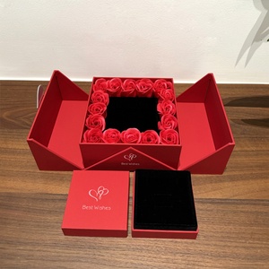 Boîte Cadeau de Bijoux Vintage en Gros à Double Ouverture avec 16 Roses Éternelles – Emballage Cadeau pour la Saint-Valentin - Product Image 3