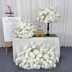 Guirlandes de perles florales en soie blanche minimalistes, parfaites pour la décoration de fond de mariage et de banquet - Product Image 1