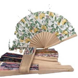 Éventail en bois personnalisé pour décoration de mariage, prix d'usine, vente chaude, faible MOQ - Product Image 1