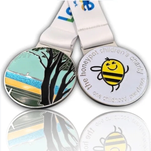 Medalla de Triatlón/Duatlón/Aquatlón Personalizada HyperCrafts con Acabado Pulido y Serigrafía - Product Image 1