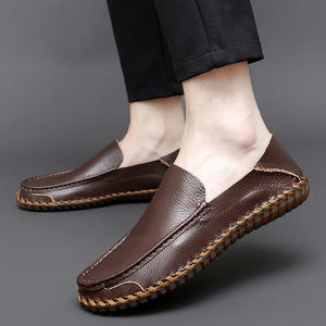 Zapatos Casuales de Verano para Hombre, Hechos a Mano, de Cuero Genuino, <span class=keywords><strong>Mocasines</strong></span> Sin Cordones con Suela de Goma Suave, para Venta en <span class=keywords><strong>Amazon</strong></span> - Product Image 4