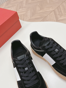 Baskets basses décontractées pour femmes en daim rose et cuir, à lacets, avec semelle en caoutchouc, style streetwear - Product Image 3