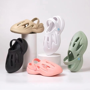 Nieuwkomer En Hot-Selling Eva Klompen Gatschoenen Zachte Comfortabele <span class=keywords><strong>Plastic</strong></span> Klompen - Product Image 1