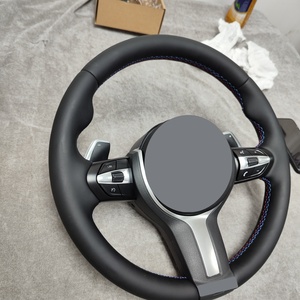 Volant en cuir perforé noir au meilleur prix, compatible avec BMW F10 F18 F30 F32 F22 F20 F25 E90 E82 E92 - Product Image 6