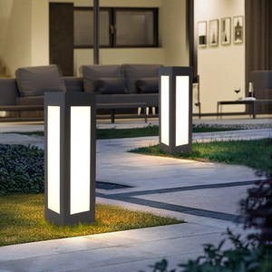 Lámpara Solar LED para Jardín, Poste de Aluminio Negro, IP66, 3500K, Luz Blanca Cálida, Pantalla Metálica, Sensor de Movimiento, Garantía de 10 Años, Lámpara para Exteriores - Product Image 3